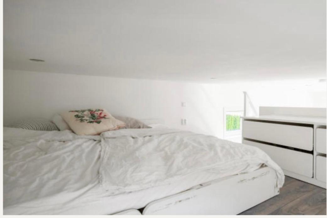 Fresh Happy Little House, 35 M2 In Taeby Apartment *