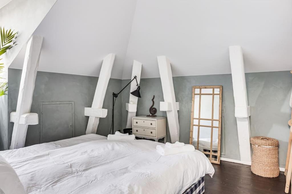 Elegant Oestermalm Loft Appartement Stockholm