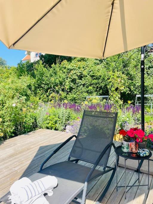 50 M2 Private House Near City, Pool Garden Sauna! *