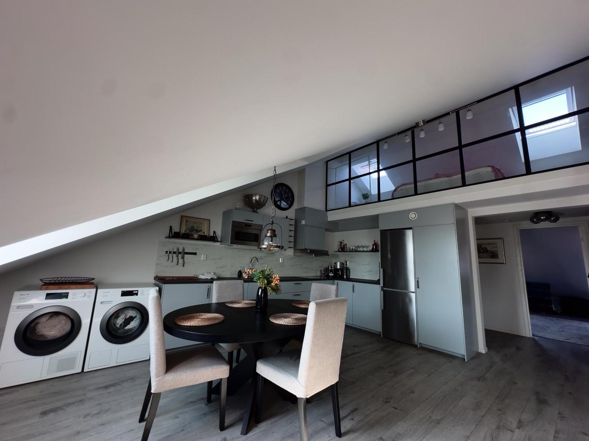 Chic Industrial Loft In Estocolmo