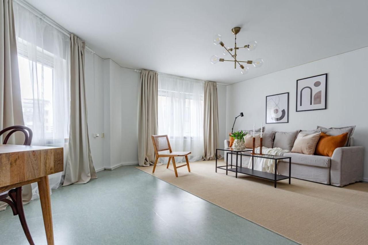 Apartment Affordable 2br In Eclectic Sofo - Construction Work *