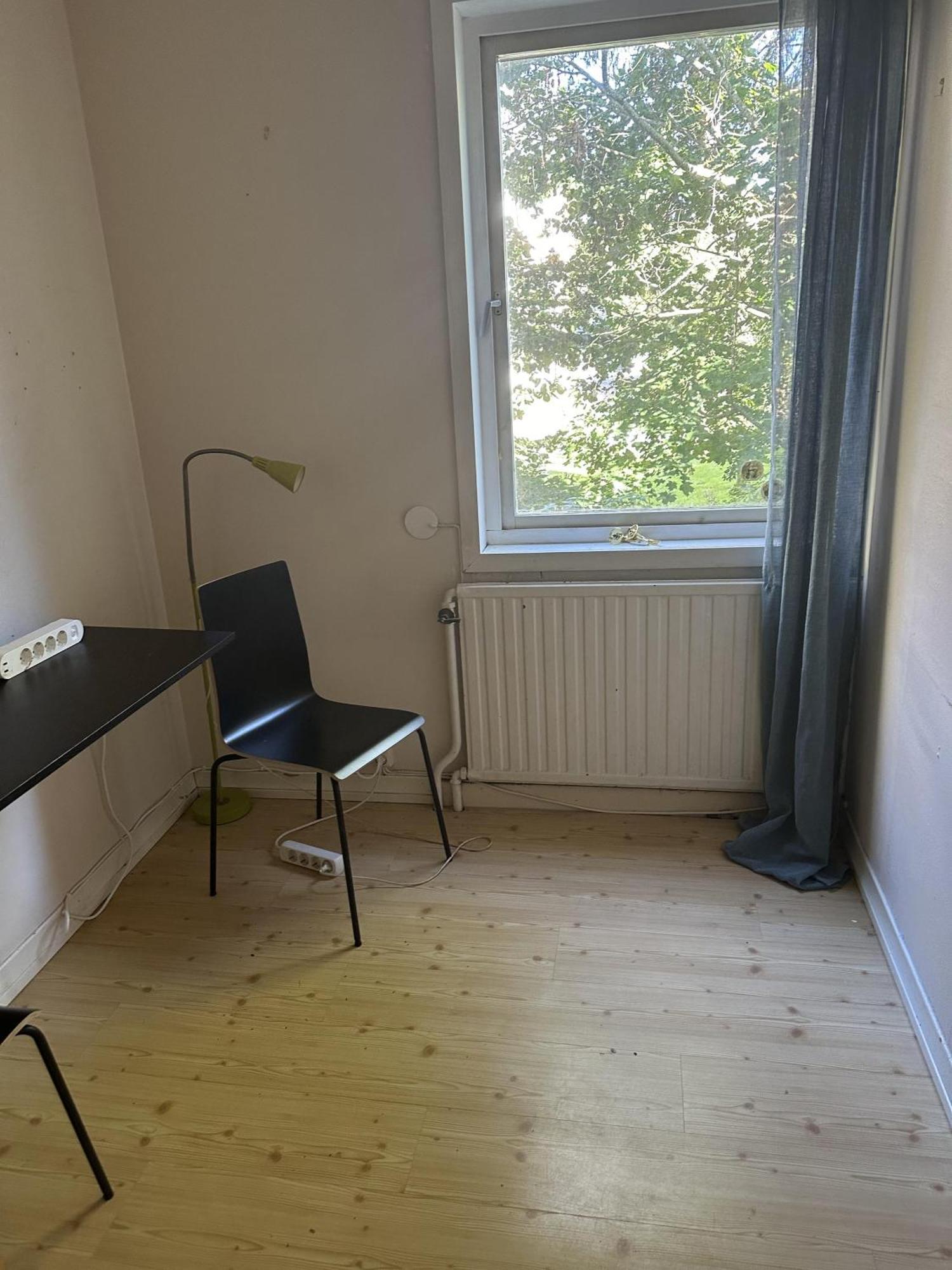 Appartement In Alvsjo Near