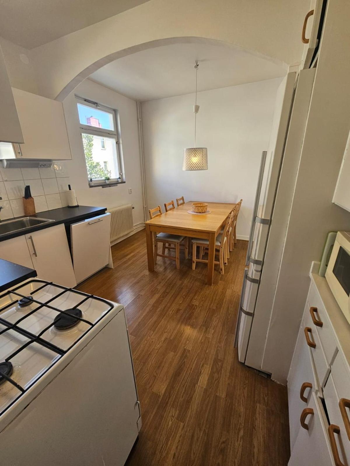 Flatin Erbjuder Laegenheter I Soedra Apartment