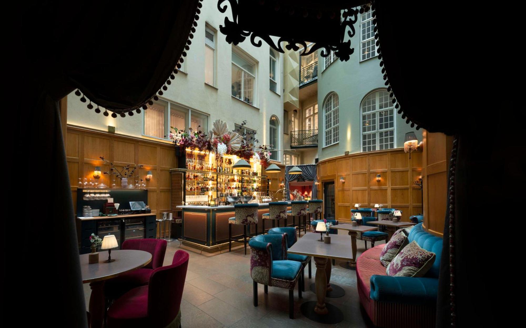 Kung Carl, Worldhotels Crafted Hotel 4*