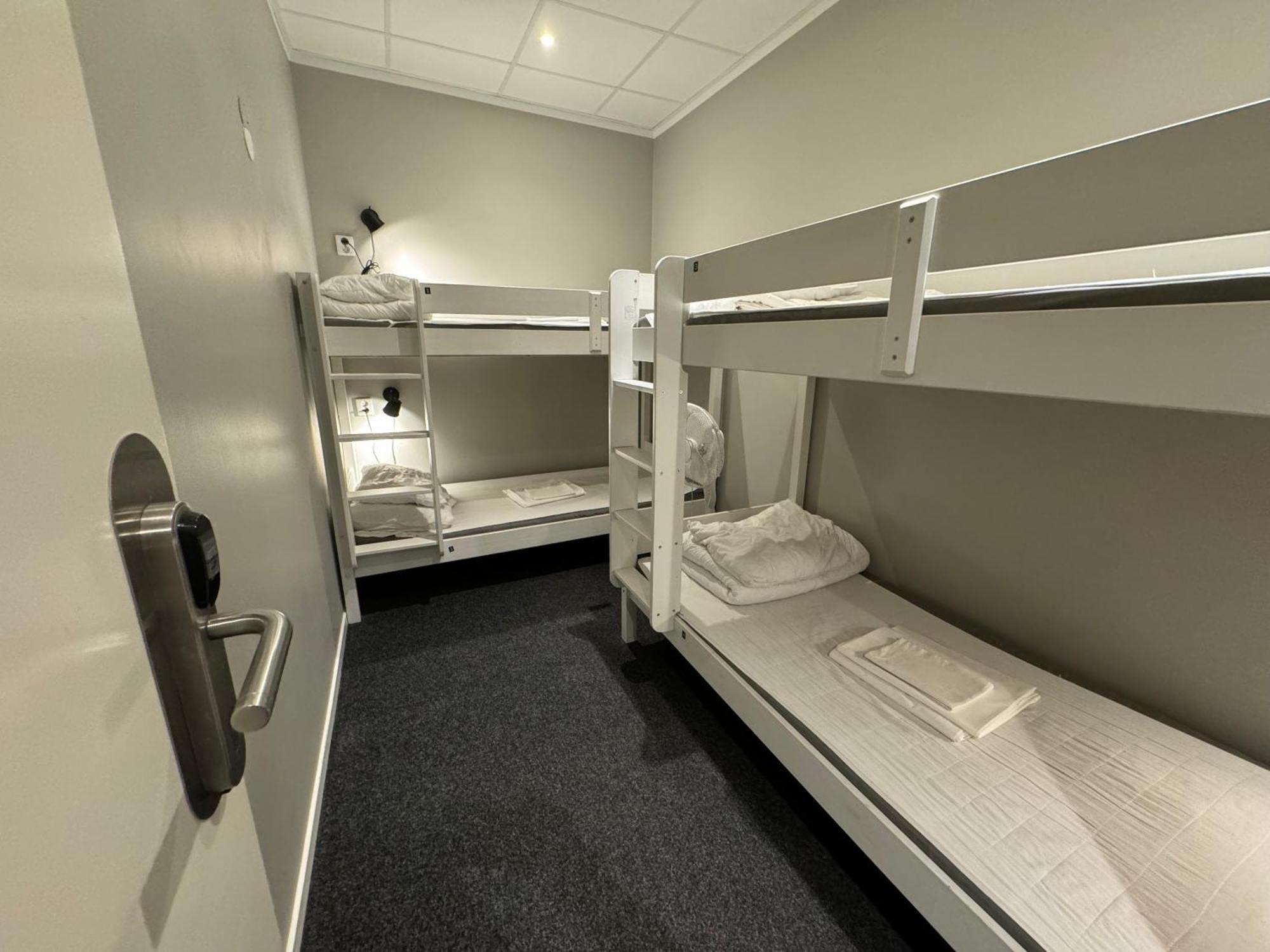 Grad And Hostel