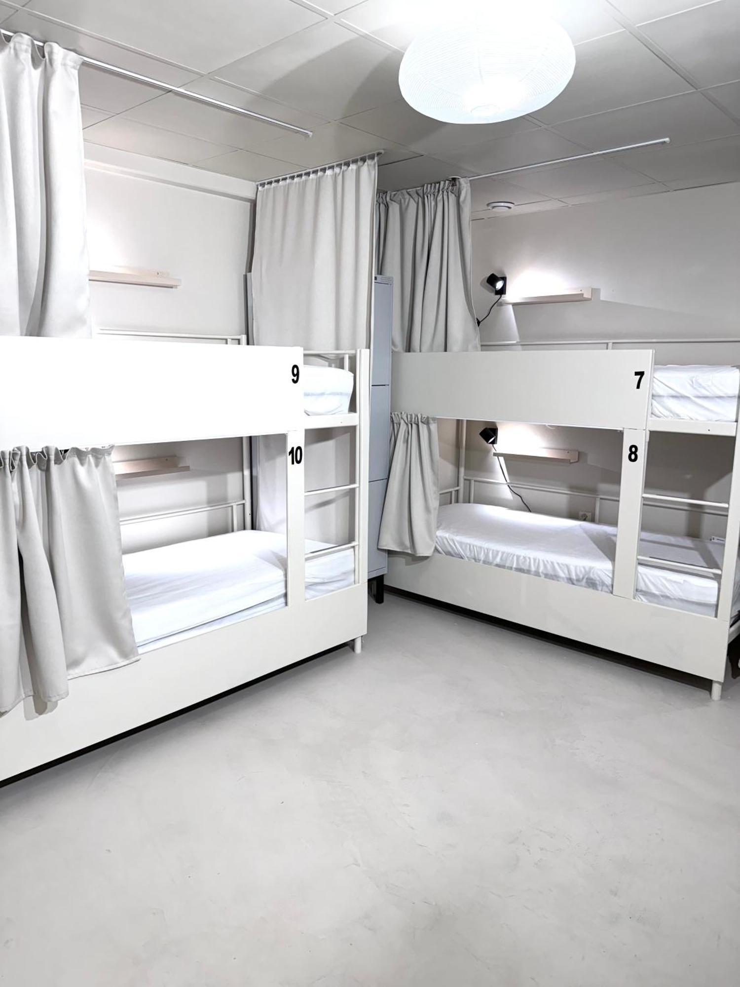 Nomad Gardet * Stockholm