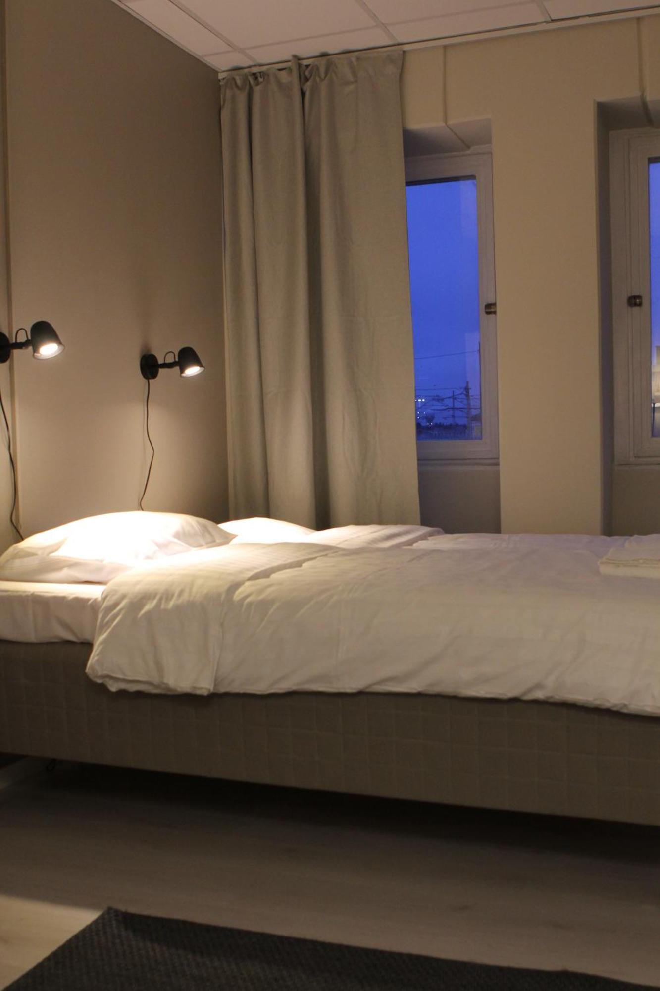 Bromma Hotel *