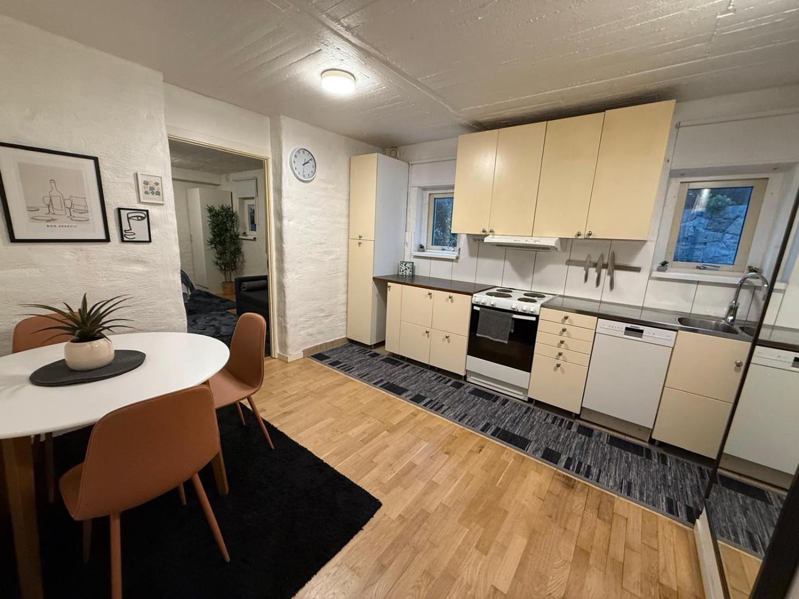 Close To The Metro And Nature Apartment *