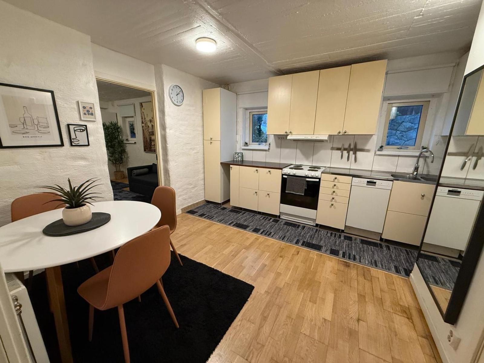 Close To The Metro And Nature Apartment Stockholm