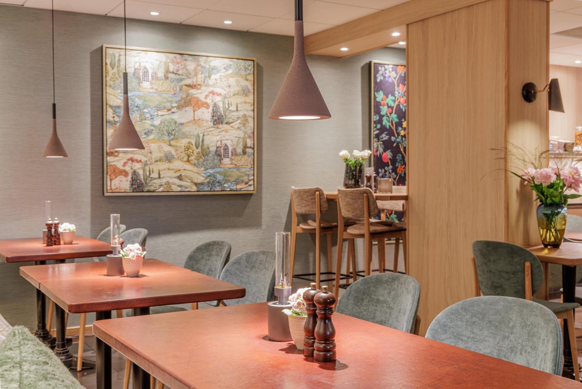 Wellington Hotel 4*