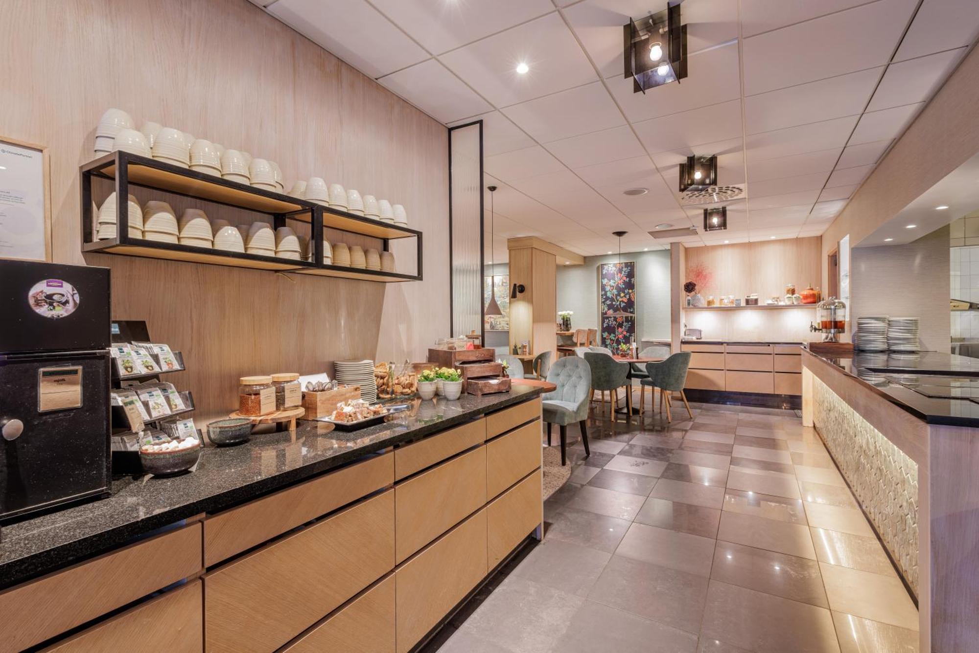 Hotel Wellington 4*