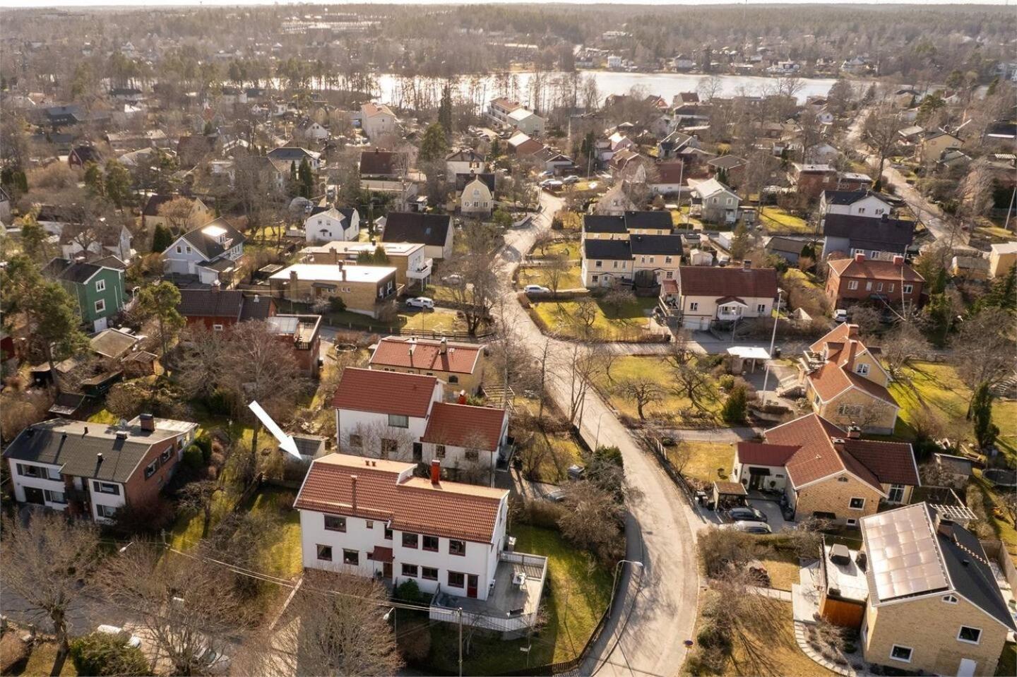 Villa Rymlig Naera Och *