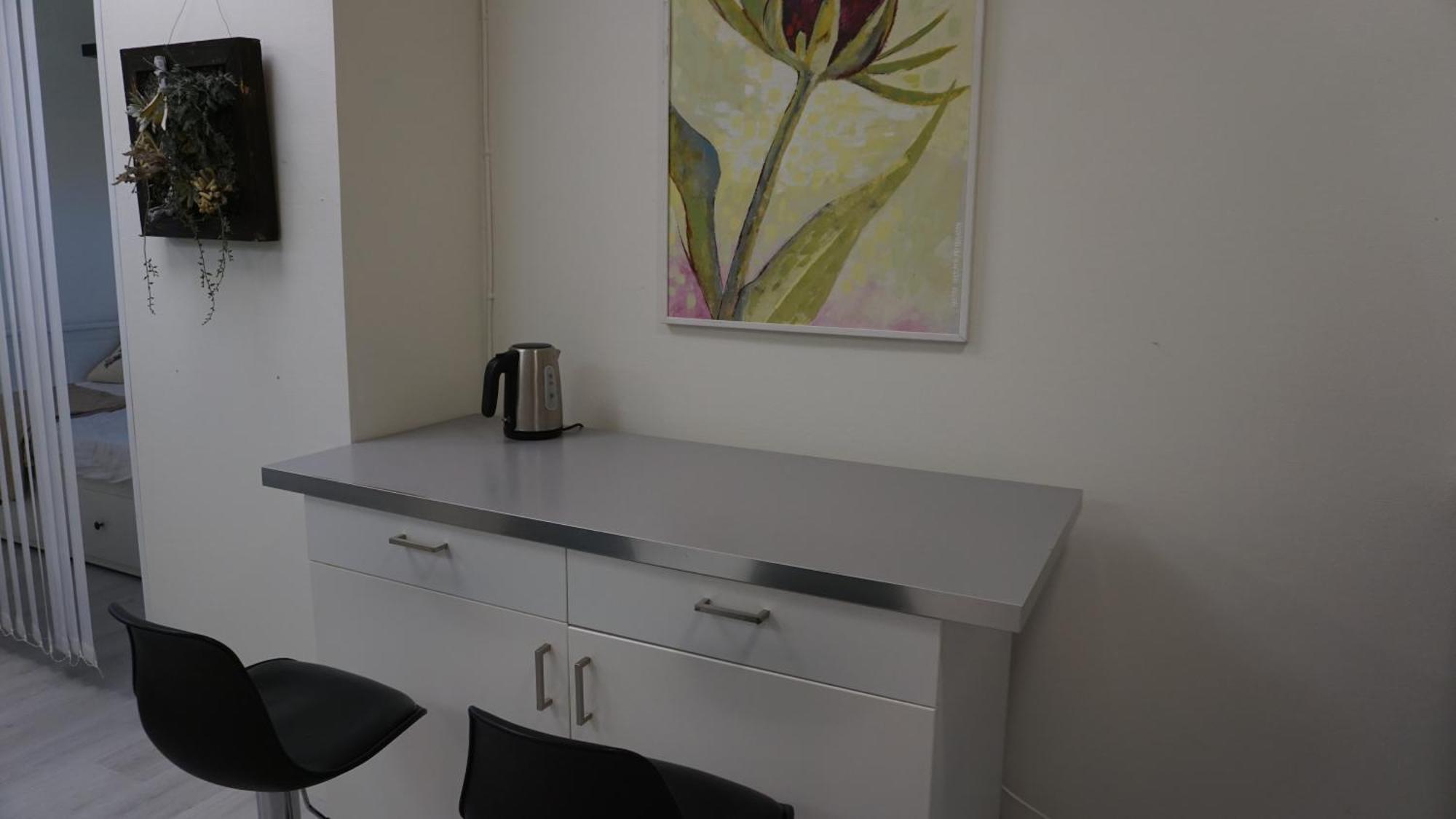Fresh And Cozy Little House 45km In Taeby Apartment