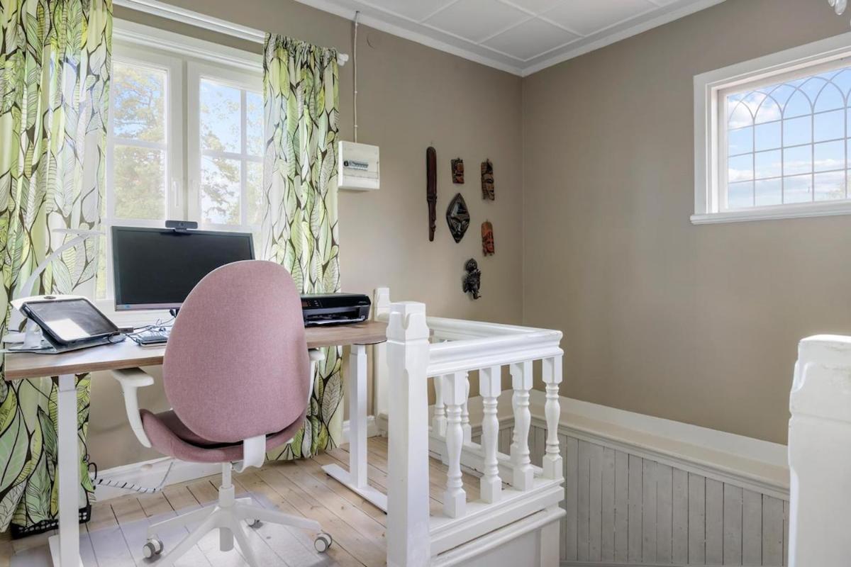 Harmonious Family-Friendly Villa Villa Stockholm