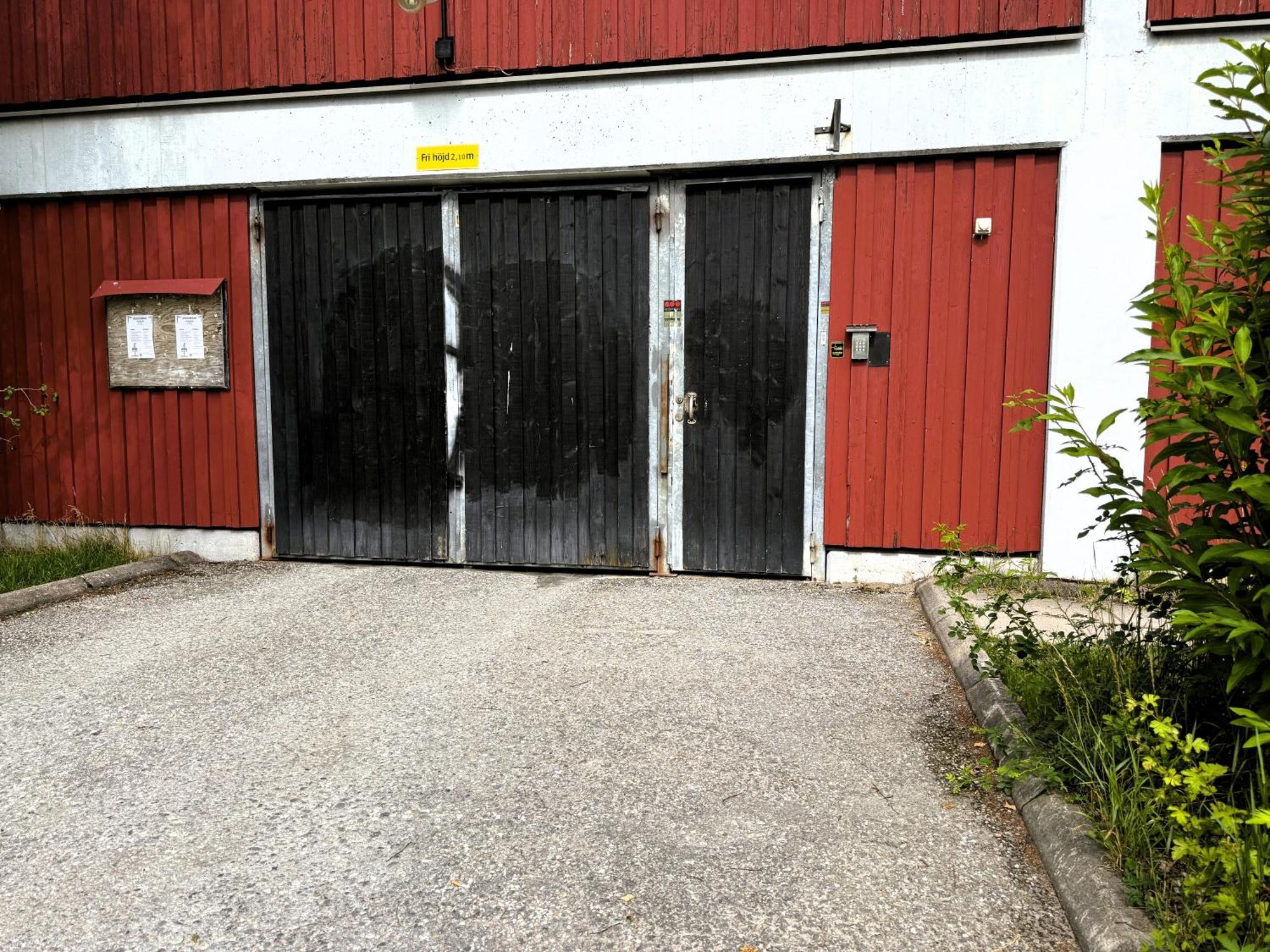 Entire Modern In Kista - Suitable For Four Persons Holiday home Stockholm