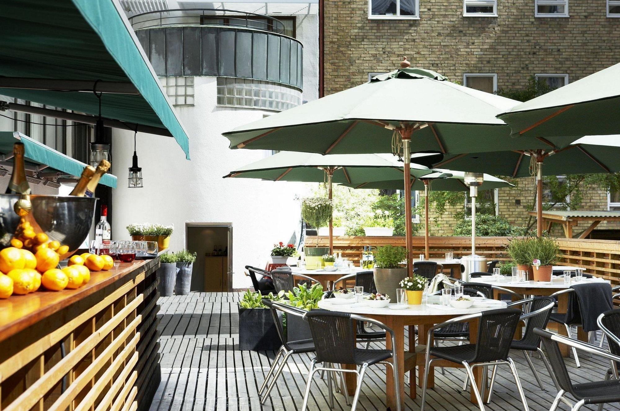 Mornington Hotel 4*