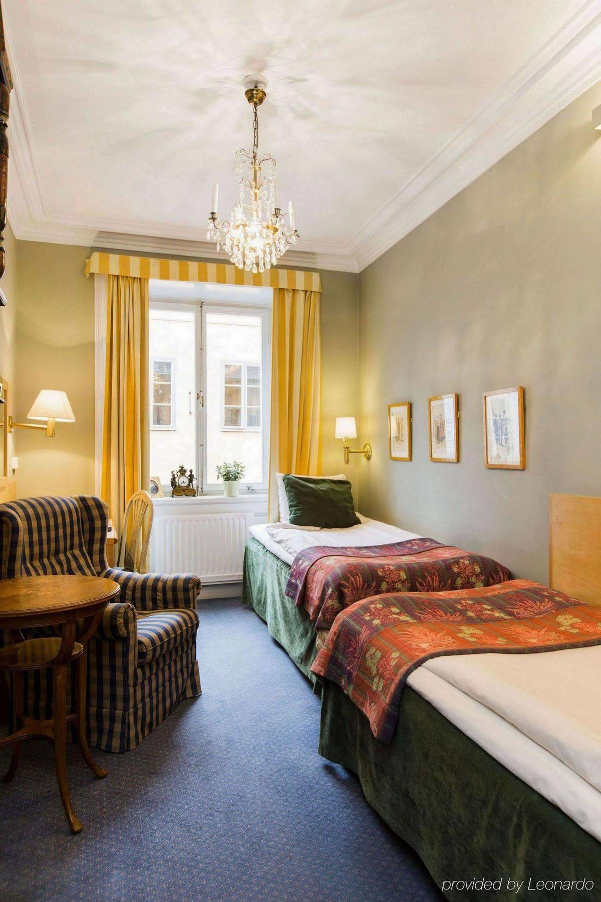 Lady Hamilton Aparthotel
