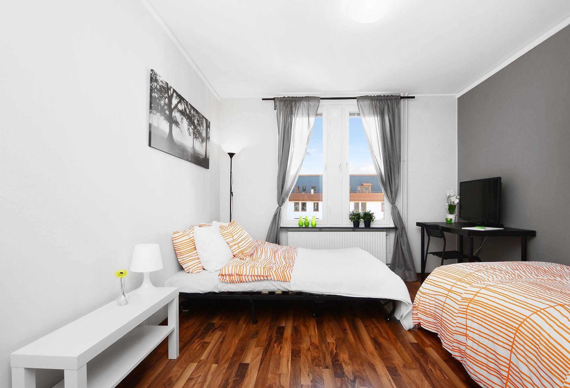 Apartment Forenom Huvudsta Stockholm