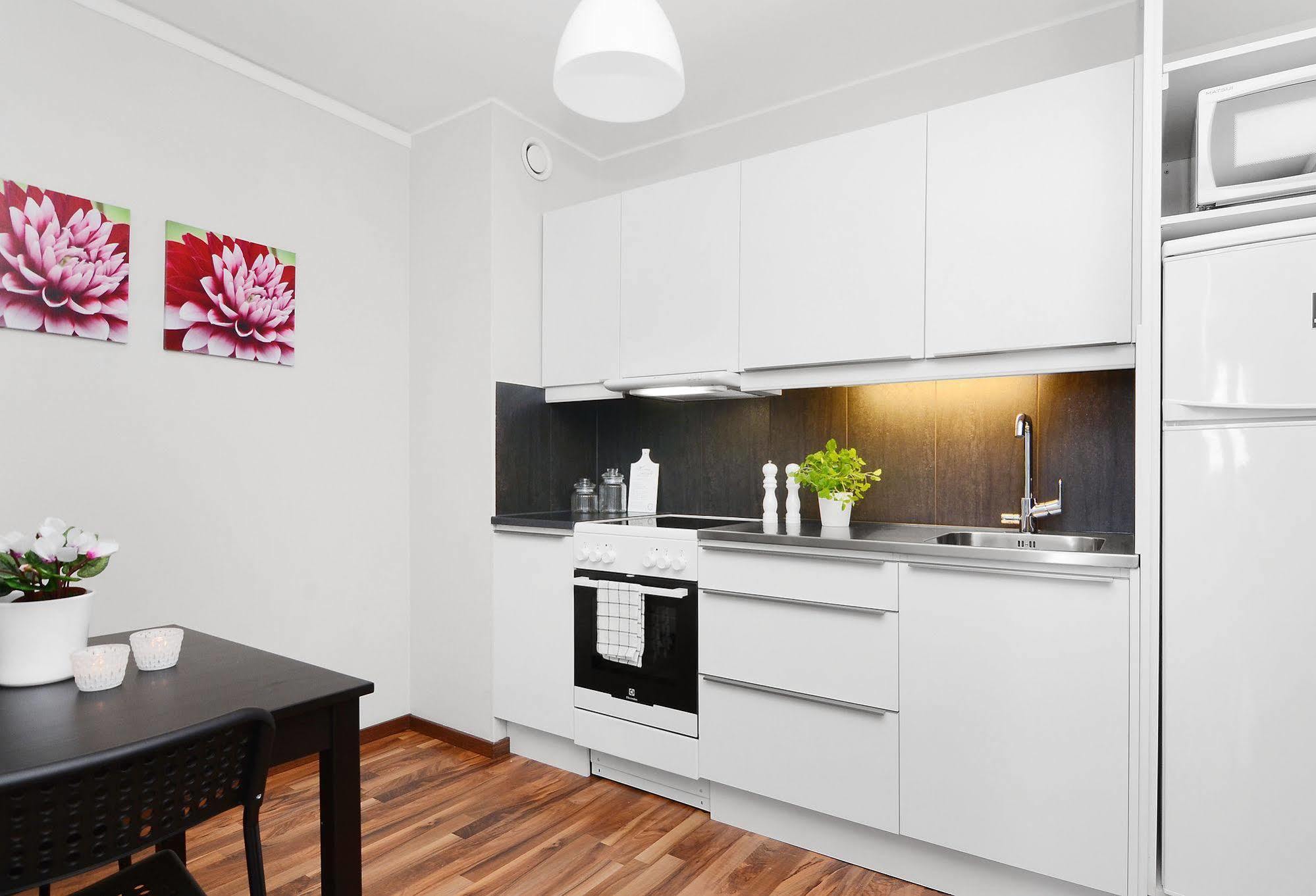 Forenom Huvudsta Apartment