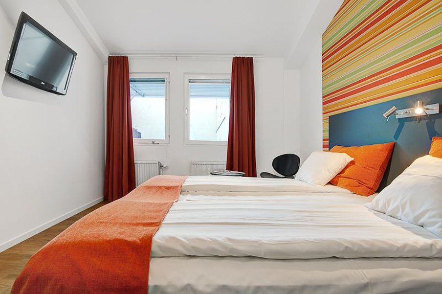 Elite Adlon 4*