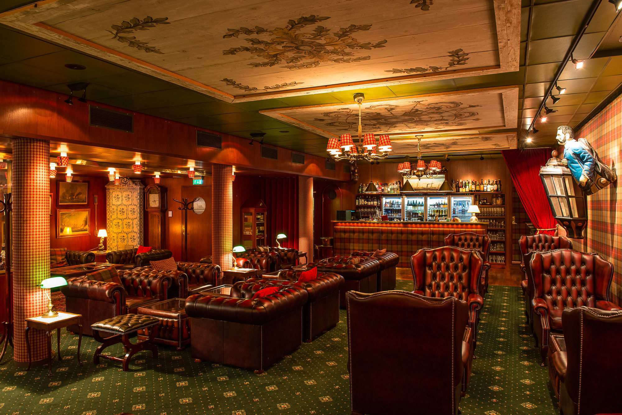 Victory Hotel 4*