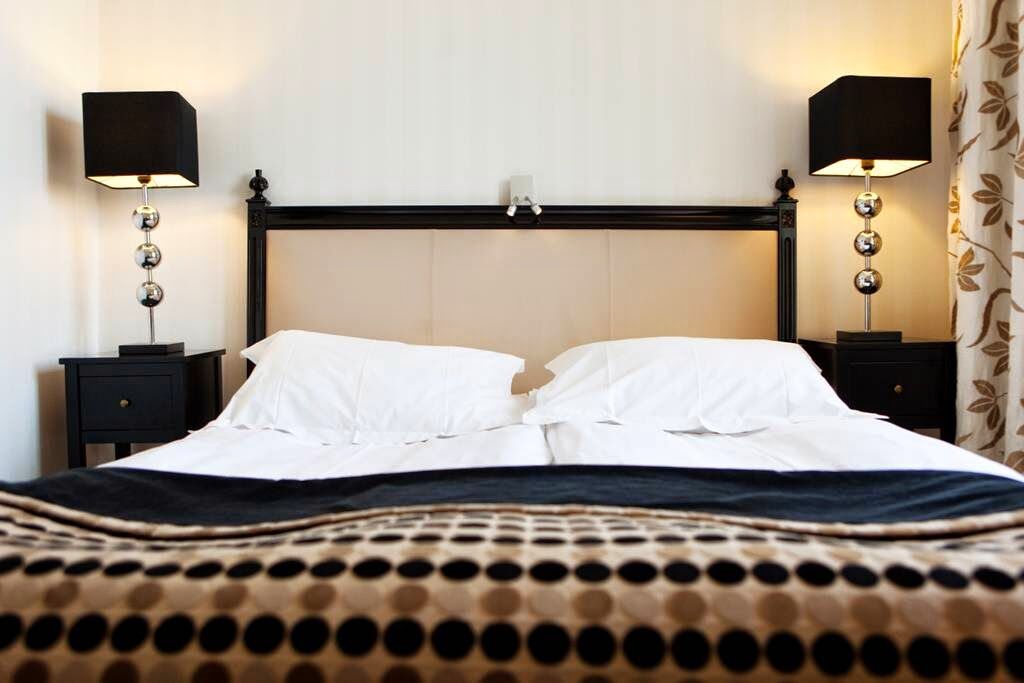 Hotell Elite Plaza 4*