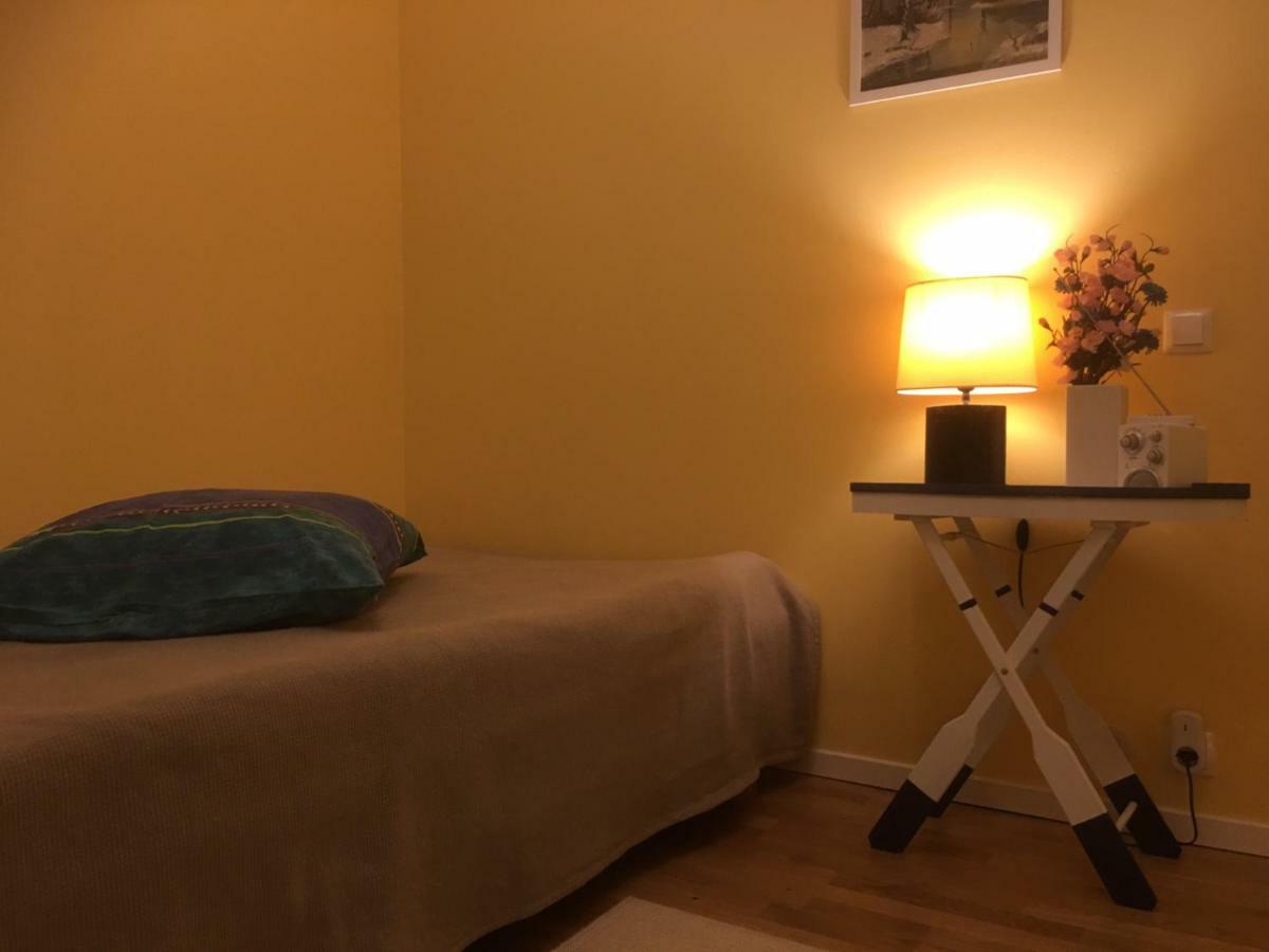 Studio Apartment,own Entrance, Keyless Check In. Estocolmo