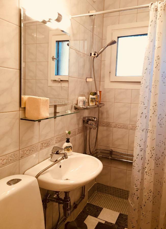 Studio Apartment,own Entrance, Keyless Check In.