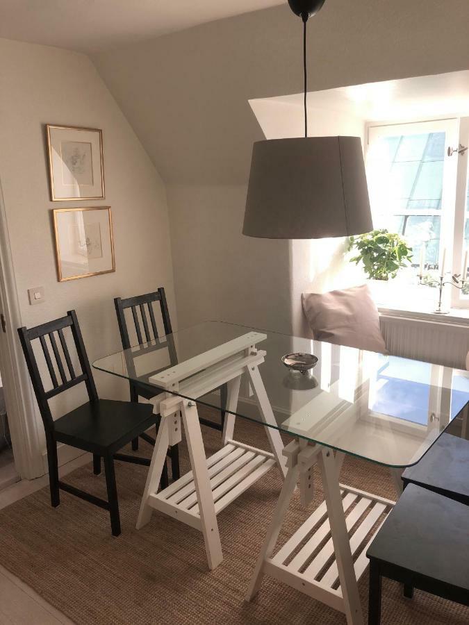 Charming Penthouse In Central Old Town *