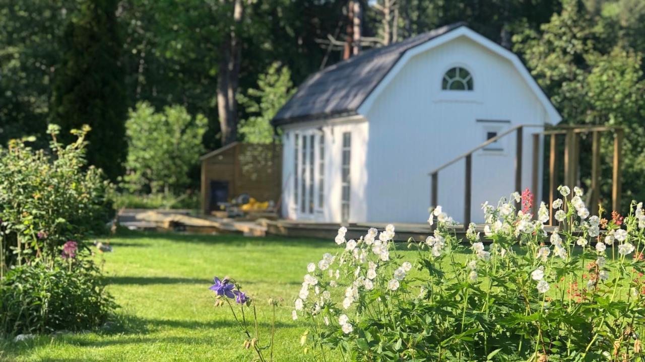 New Mini-villa By The Creek Close To *