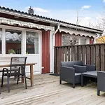Sparkling Modern House In Kista - Close To City