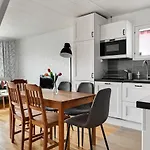 Sparkling Modern House In Kista - Close To City
