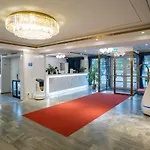 Livington Hotel