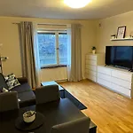 Mysiga Och Smidiga Laegenheter I Stockholm
