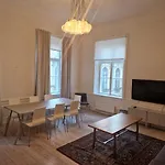 Grandhome Gamla Stan Ln