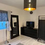 Fresh And Cozy Little House 45Km In Taeby