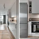 Cosy Urban Home In Stockholm