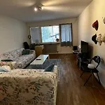 Cozy Home Stay In Kungsaengen-Read Host Info