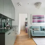 Modern Elegance I Hagastaden