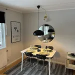Laegenhet Med Egen Ingang