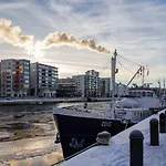 Charming Apt In Sodermalm