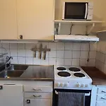 Apartment With Garden Near Metro!