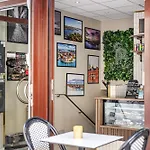 Stockholm Inn Hotel