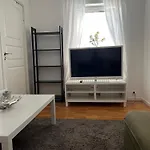 Habitacion Agradable En Zona Privilegiada