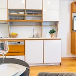 Uptown Hotel Apartments