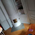 3 Bedroom Apartment In The Old Town With Bathtub!