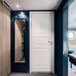 Maelardrottningen Yacht Hotel