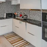 2 Bedroom Cozy Home In Skaerholmen