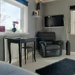 Cosy Little House In Sthlm