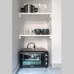 Outstanding Soho Studio